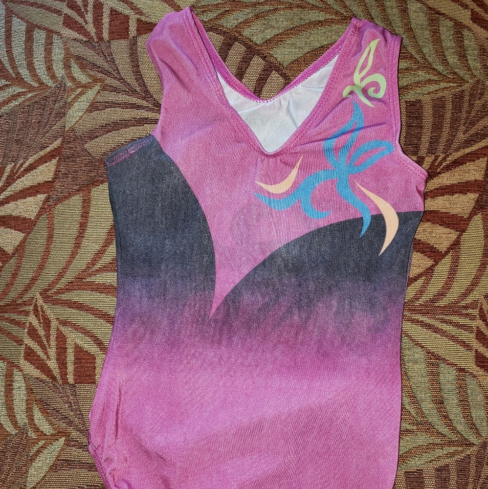 Leotards - Picture 4 of 5